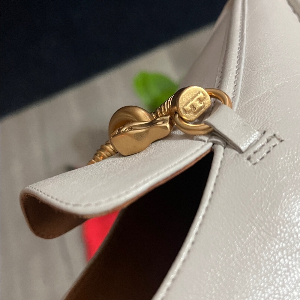 Tory Burch Jessa Shoes - Picture 13 of 16